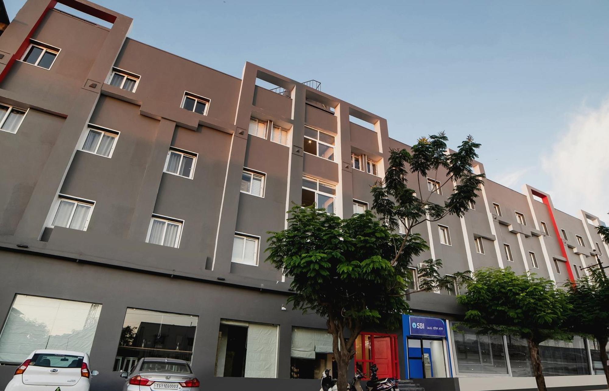Townhouse Ss Aero Prime Hotel Shamshabad Buitenkant foto